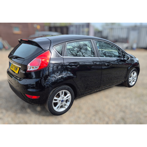 FORD FIESTA ZETEC 